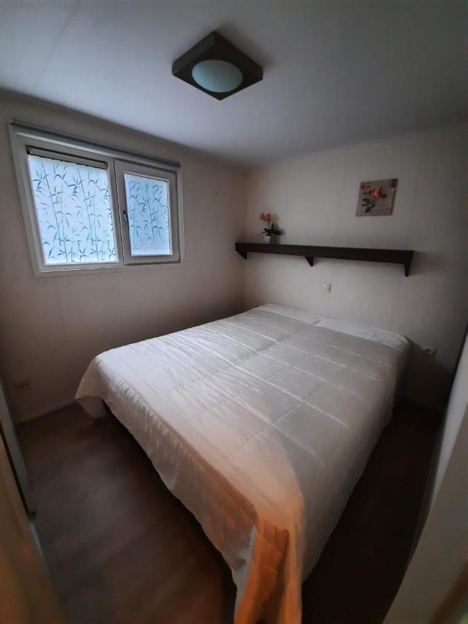 Chalet De Huismus Rijs Eksteriør bilde